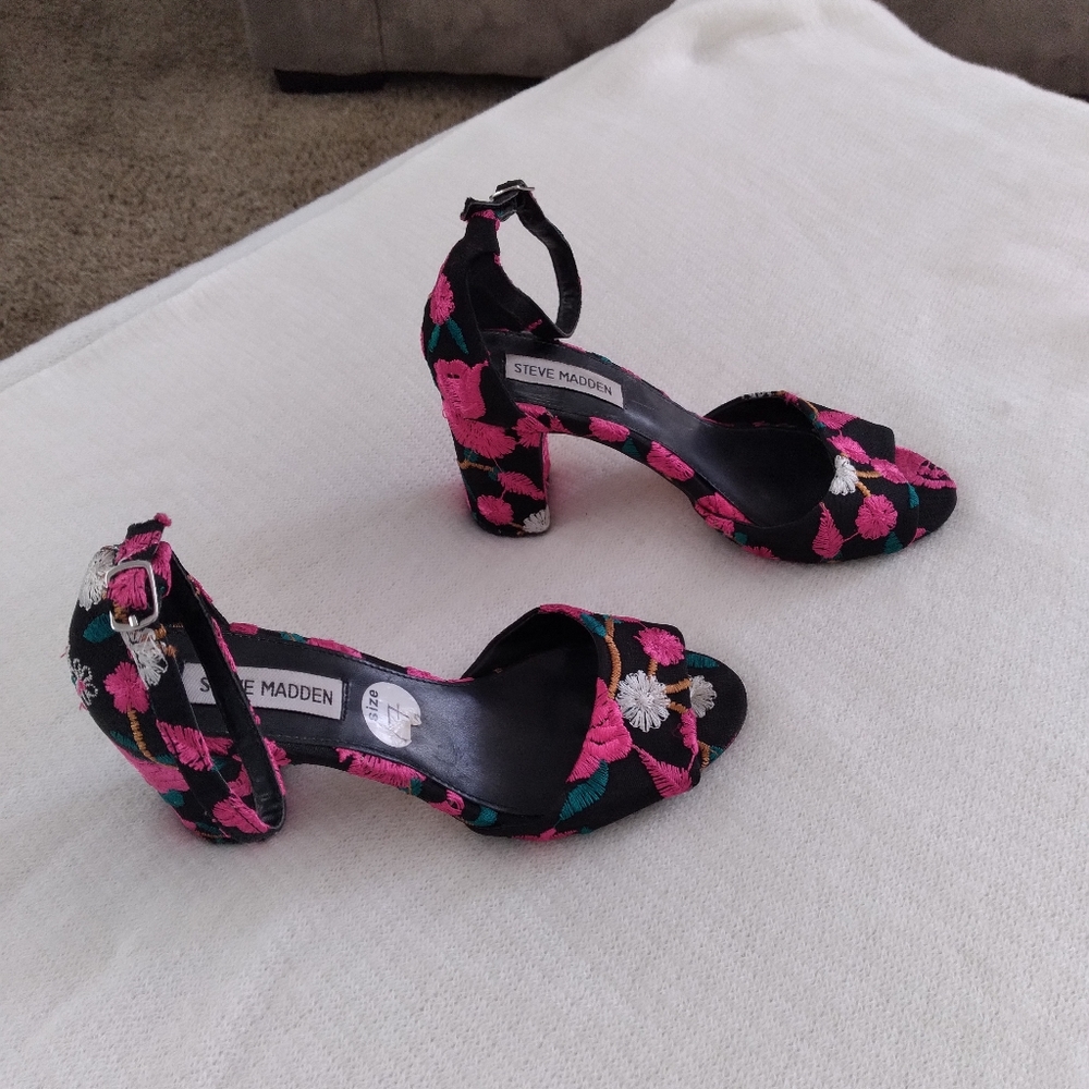 Muti Colored Heel